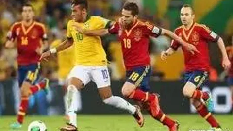 15岁足球新星闪耀5战4球，两大豪门争相抢夺，利物浦铁心坚守！惊动足坛的天才边锋诞生！